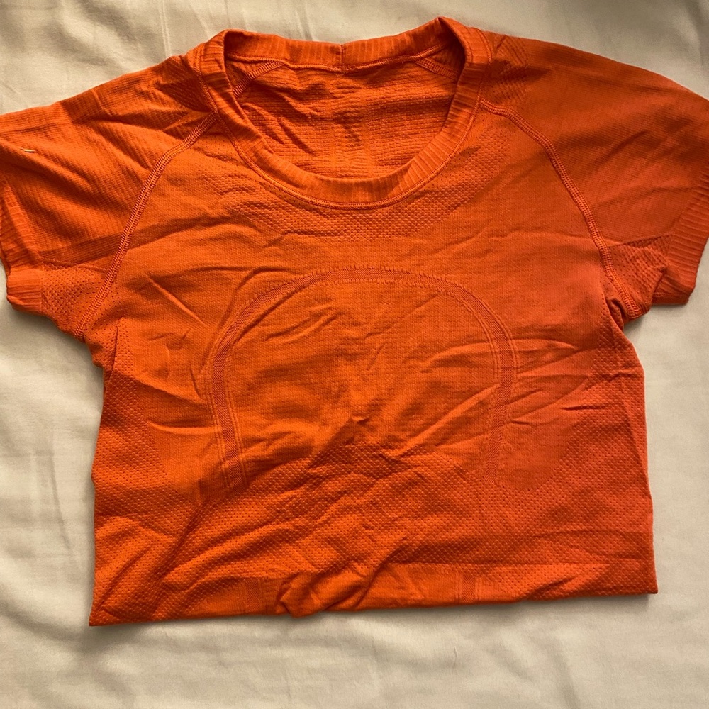 Coral lululemon swiftly tank size 4